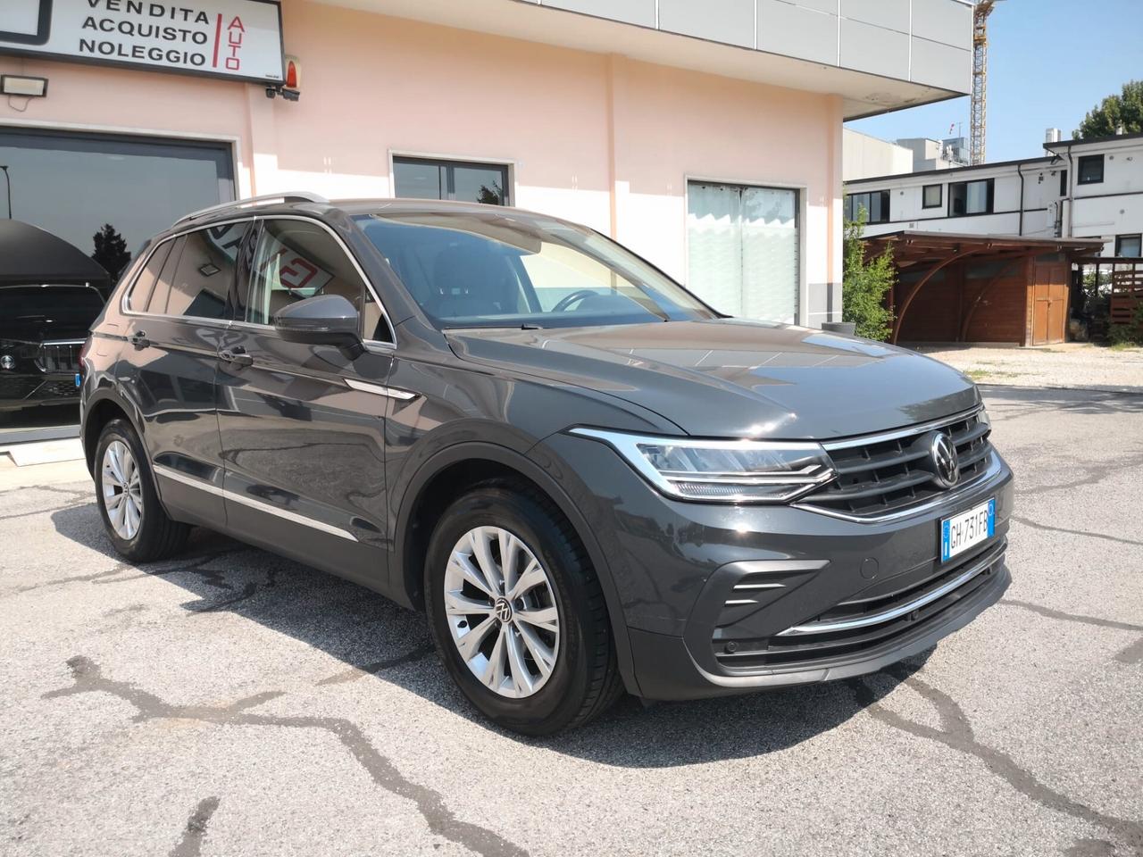 Volkswagen Tiguan 1.5 TSI 150 CV DSG ACT Life ***UNIPROPRIETARIO***