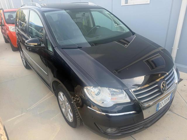 VOLKSWAGEN Touran 1.4 16V TSI 150CV Conceptl.Ecofuel Bellissima