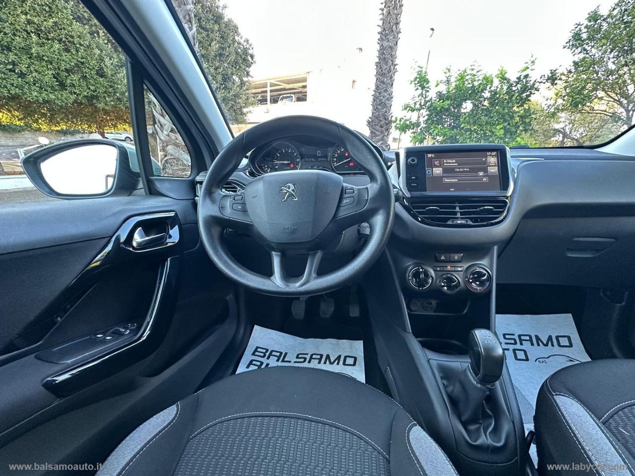 PEUGEOT 208 82CV 5p. Allure