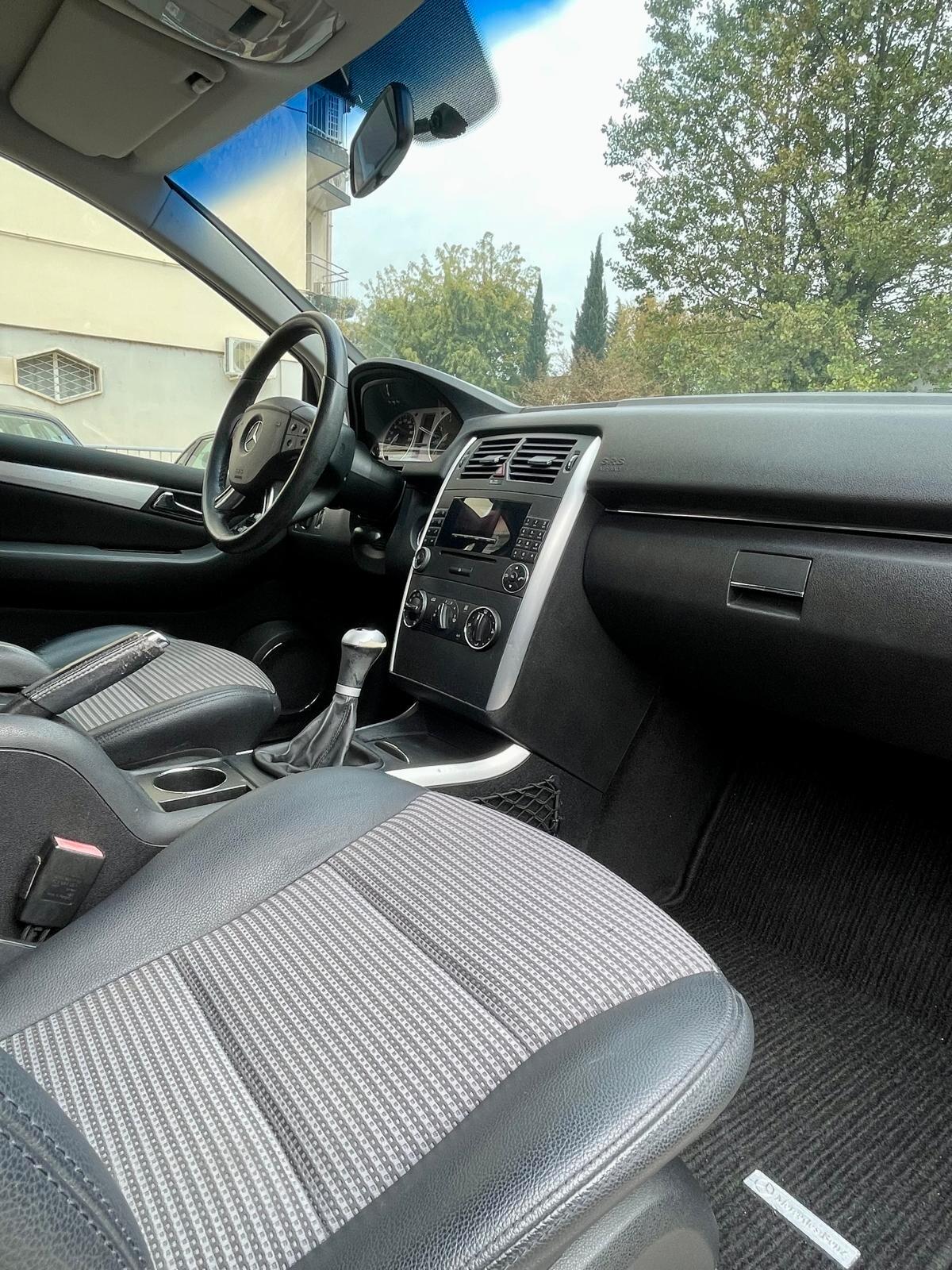 Mercedes-benz B 170 Sport UNICOPROPRIETARIO NEOPATENTATI GARANZIA