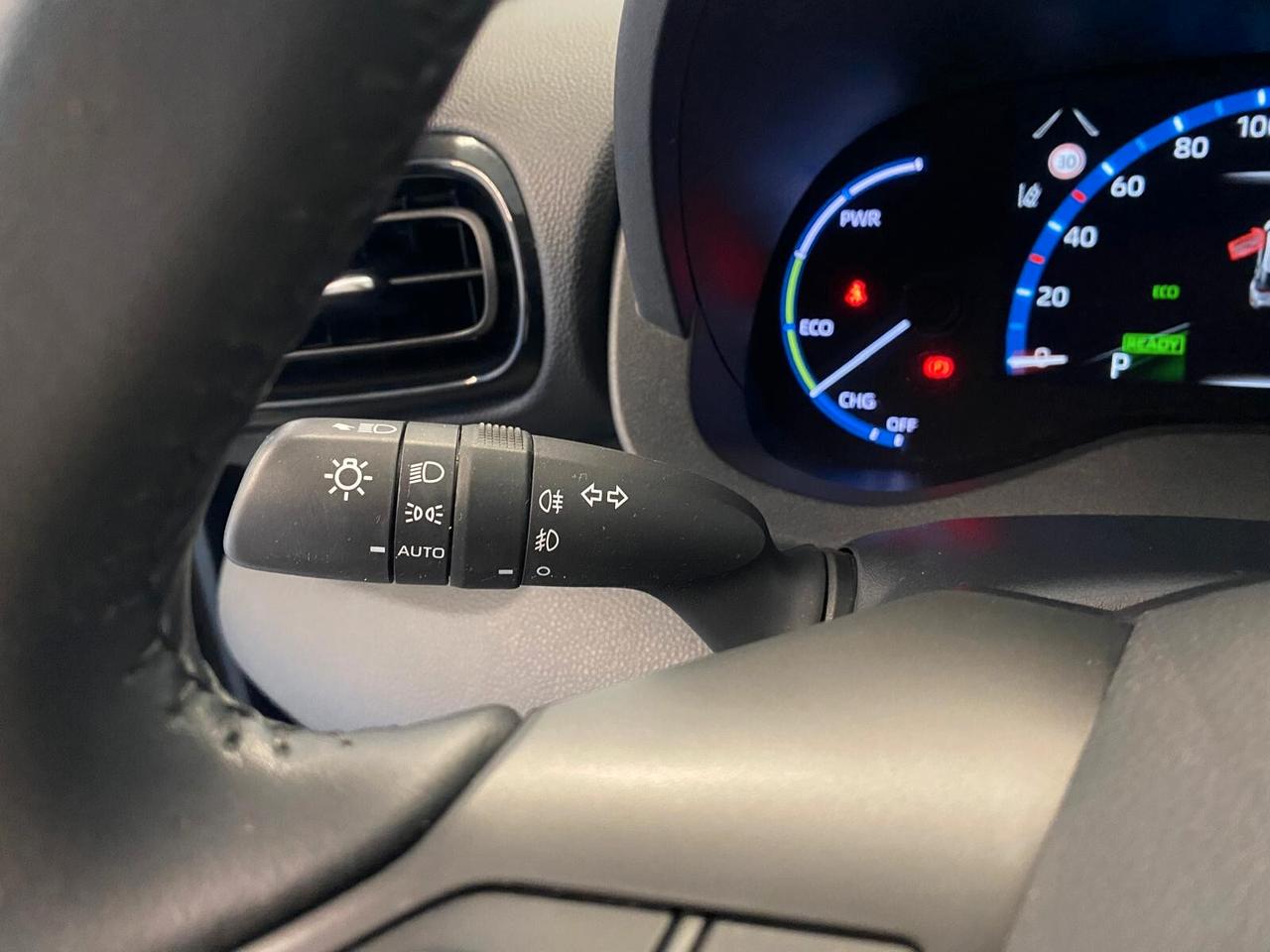 Toyota Yaris Cross 1.5 Hybrid E-CVT Business
