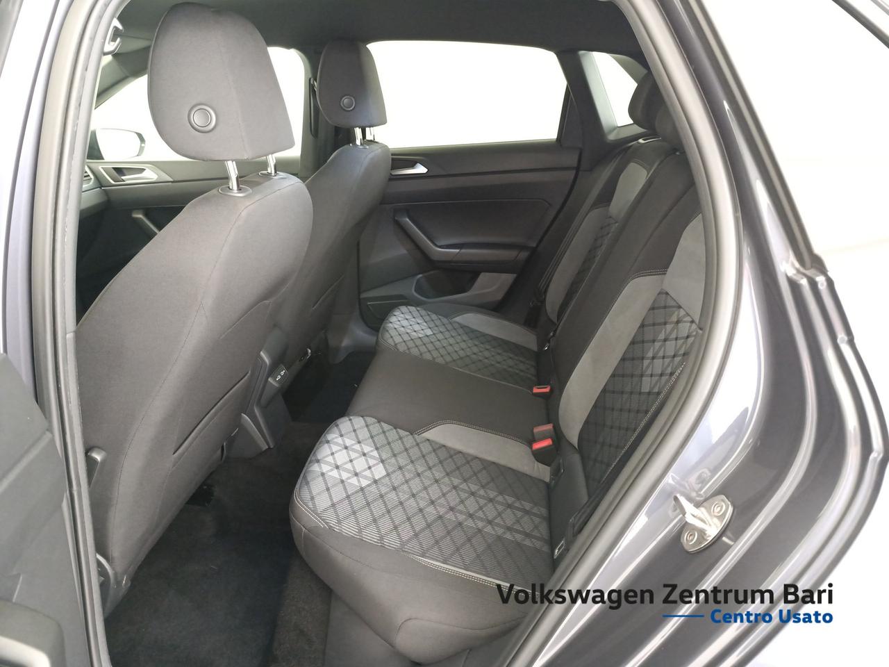 Volkswagen Polo 1.0 tsi r-line 95cv