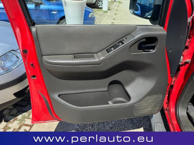 NISSAN Navara 2.5 dCi 145CV 4 porte Double Cab XE