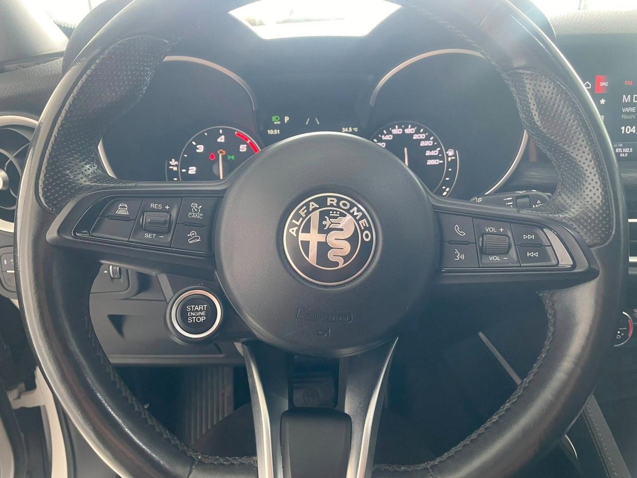 Alfa Romeo Stelvio 2.2 Turbodiesel 160 CV AT8 RWD Business