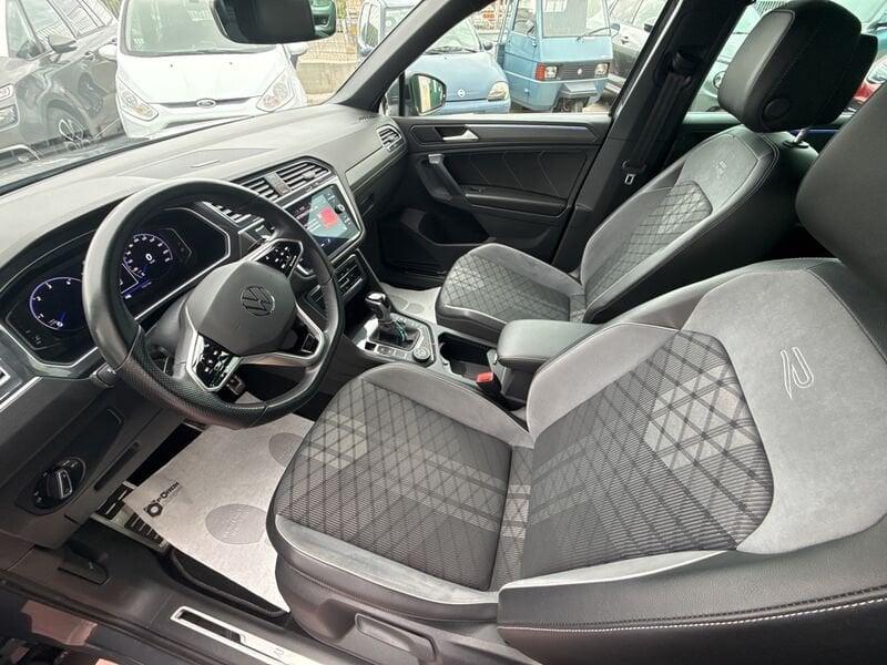 Volkswagen Tiguan 2.0 TDI 150 CV DSG 4MOTION R-Line