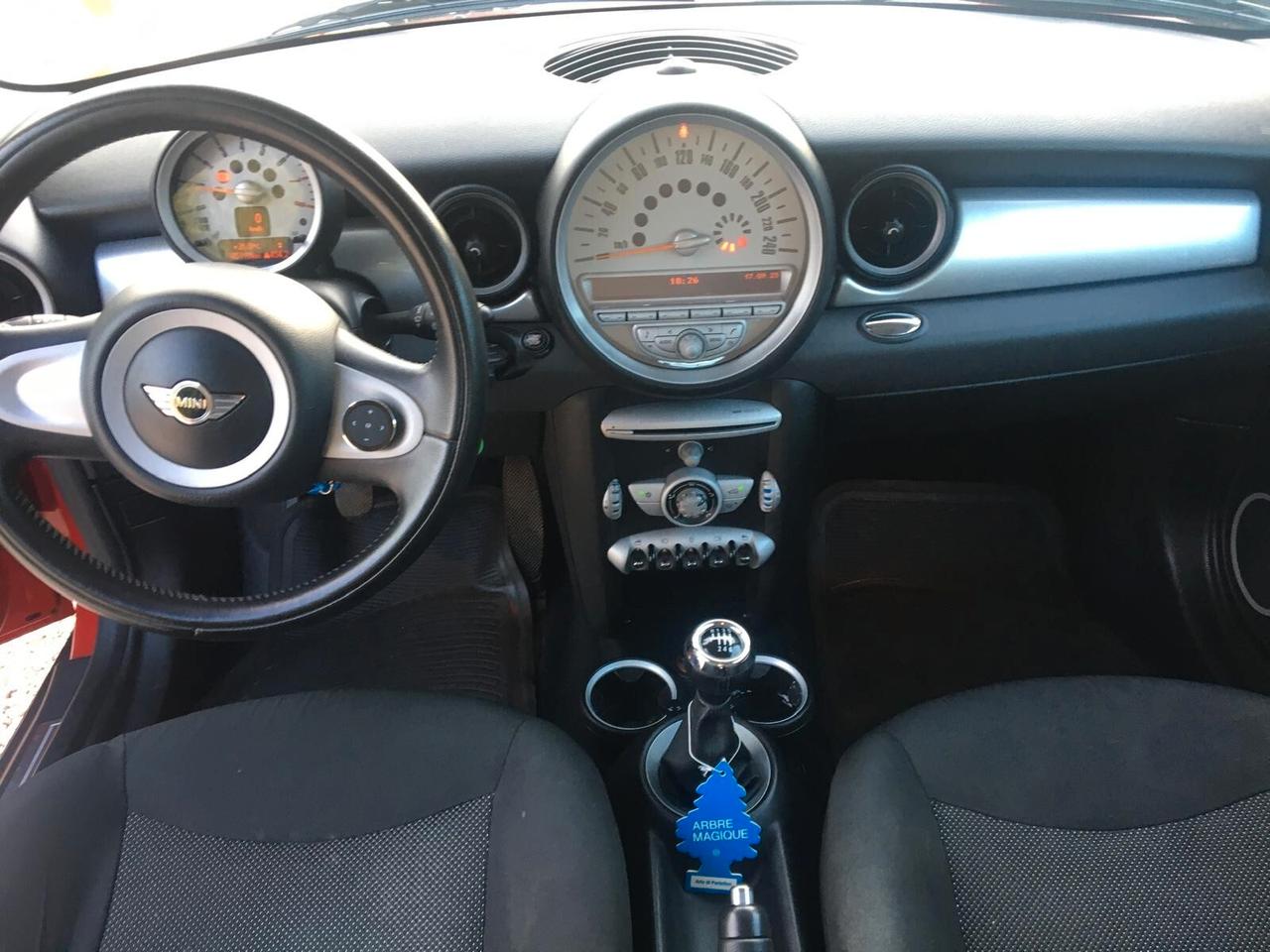Mini 1.6 16V Cooper