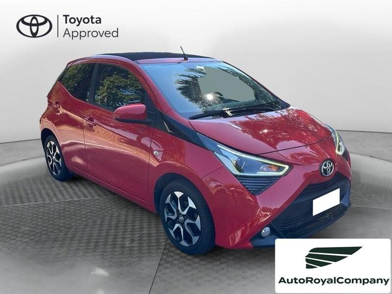 Toyota Aygo 1.0 VVT-i x-clusiv red style MMT