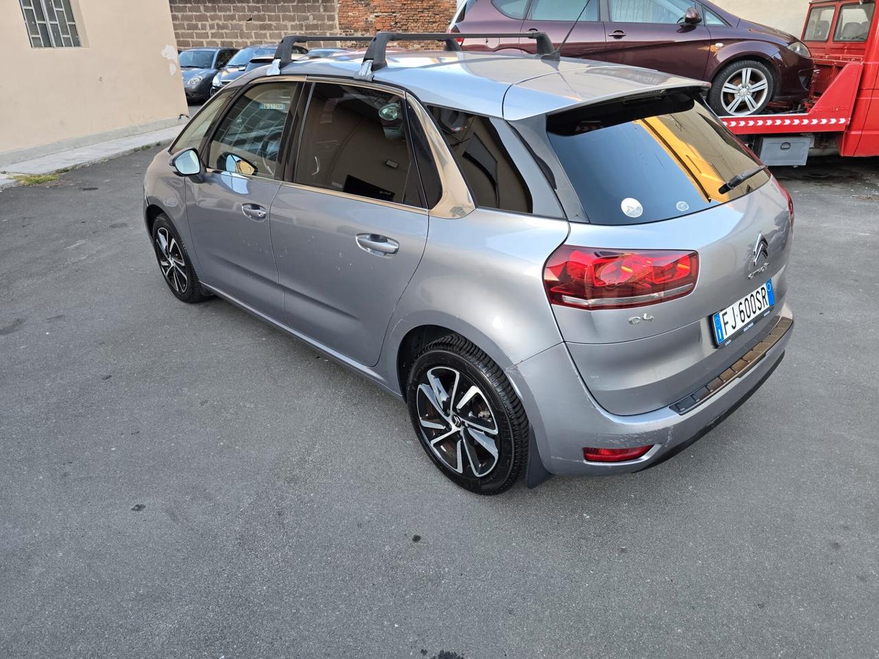 Citroen C4 Picasso BlueHDi 120 S&S Shine possibilita garanzia 12 mesi perfetta
