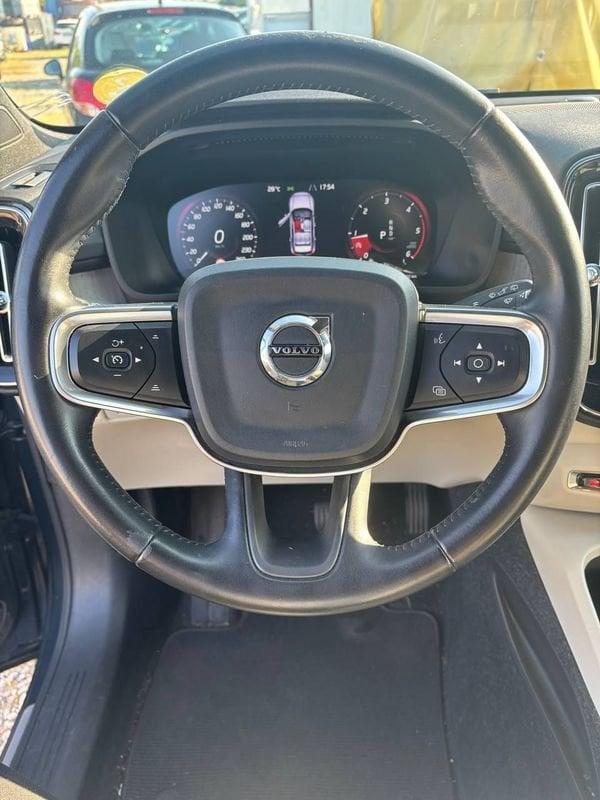 Volvo XC40 D4 IVA DED. * GANCIO TRAINO*