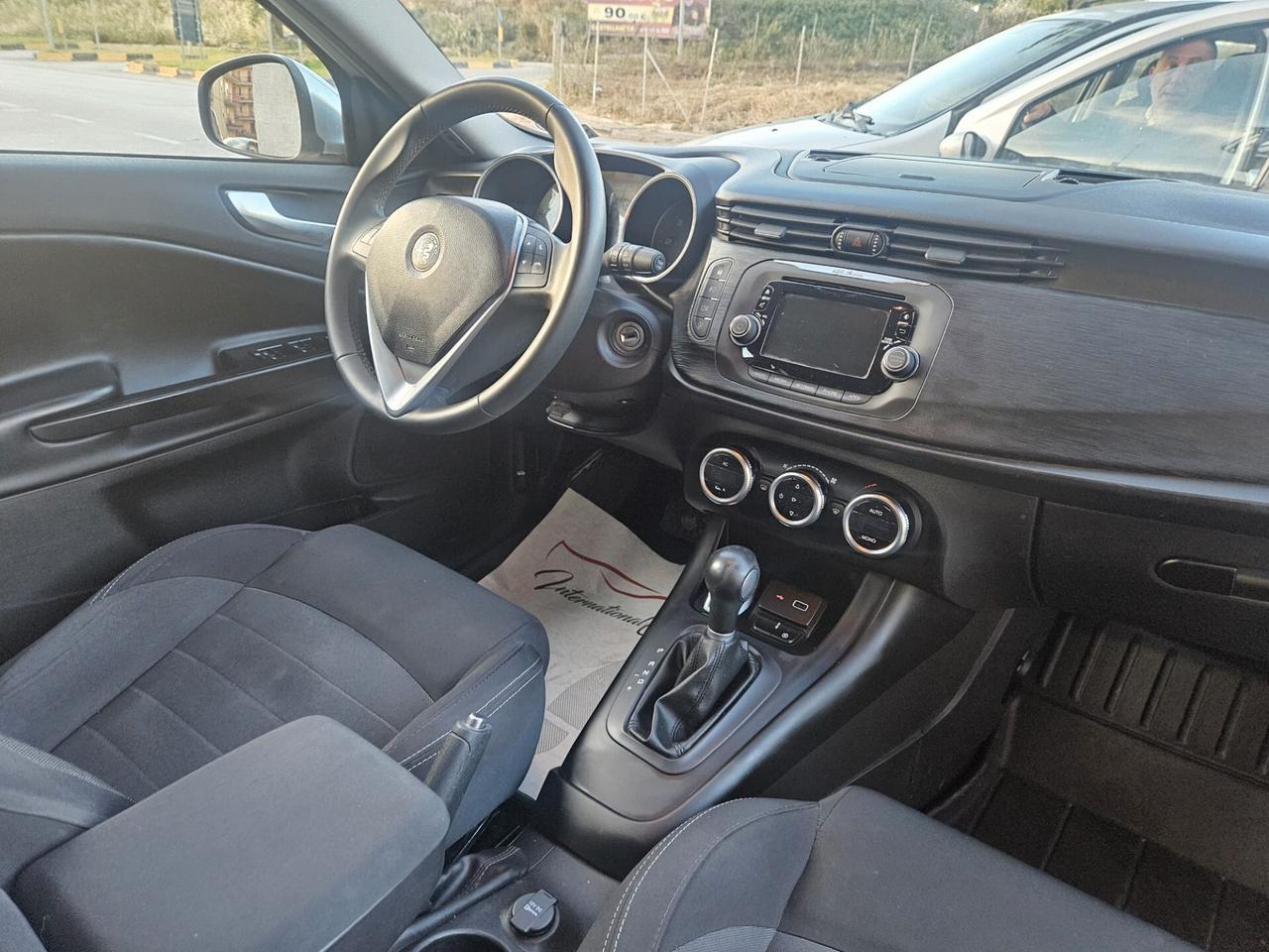 ALFAROMEO Giulietta 1.6 jtdm 120cv automatica full