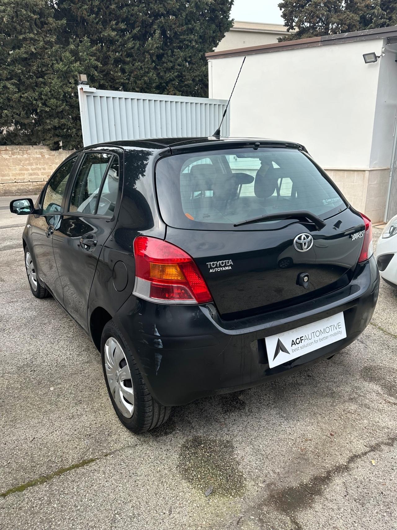 Toyota Yaris 1.3 5 porte Sol