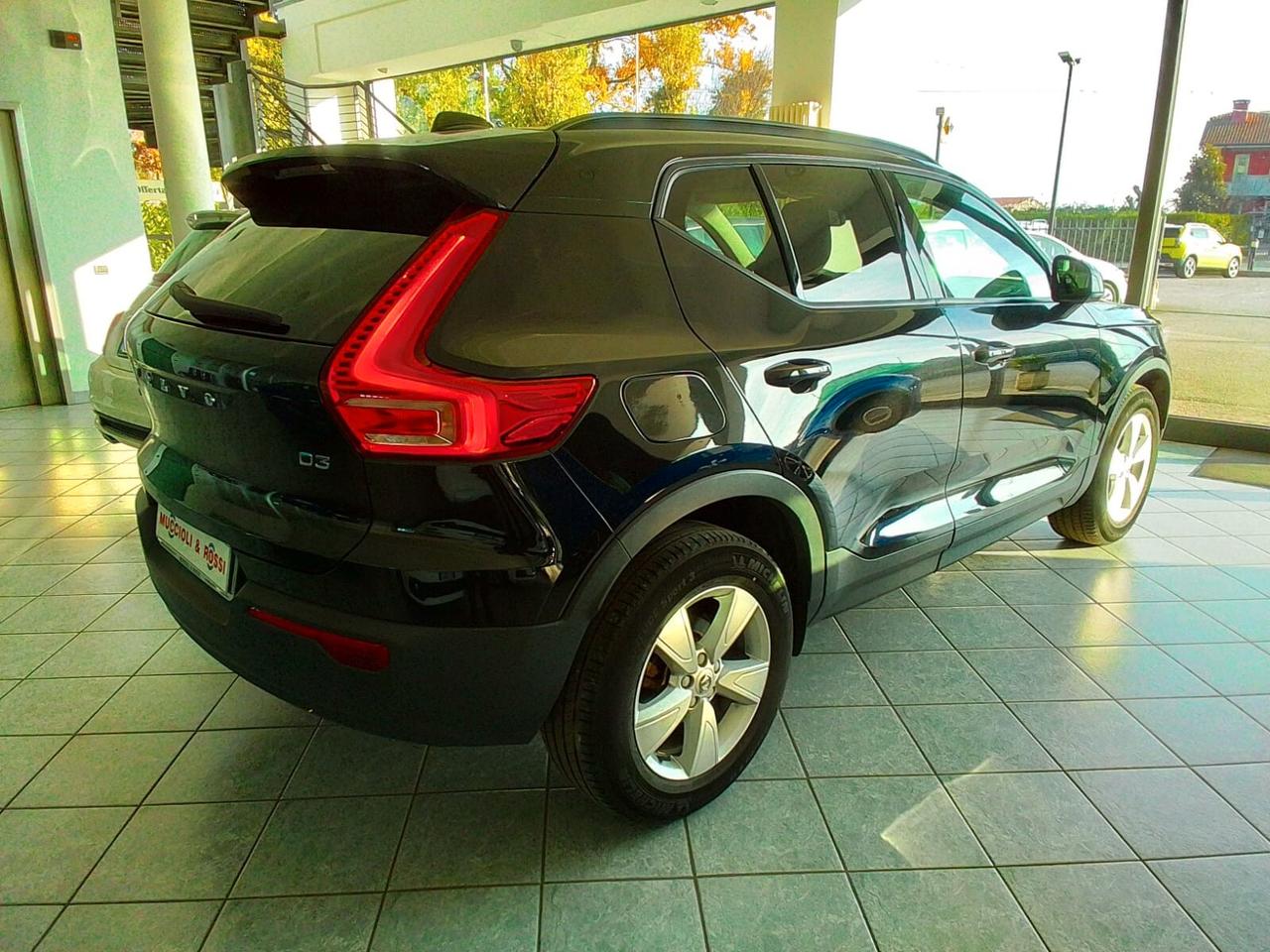 Volvo XC40 Business 2.0 D3 150cv AUTO