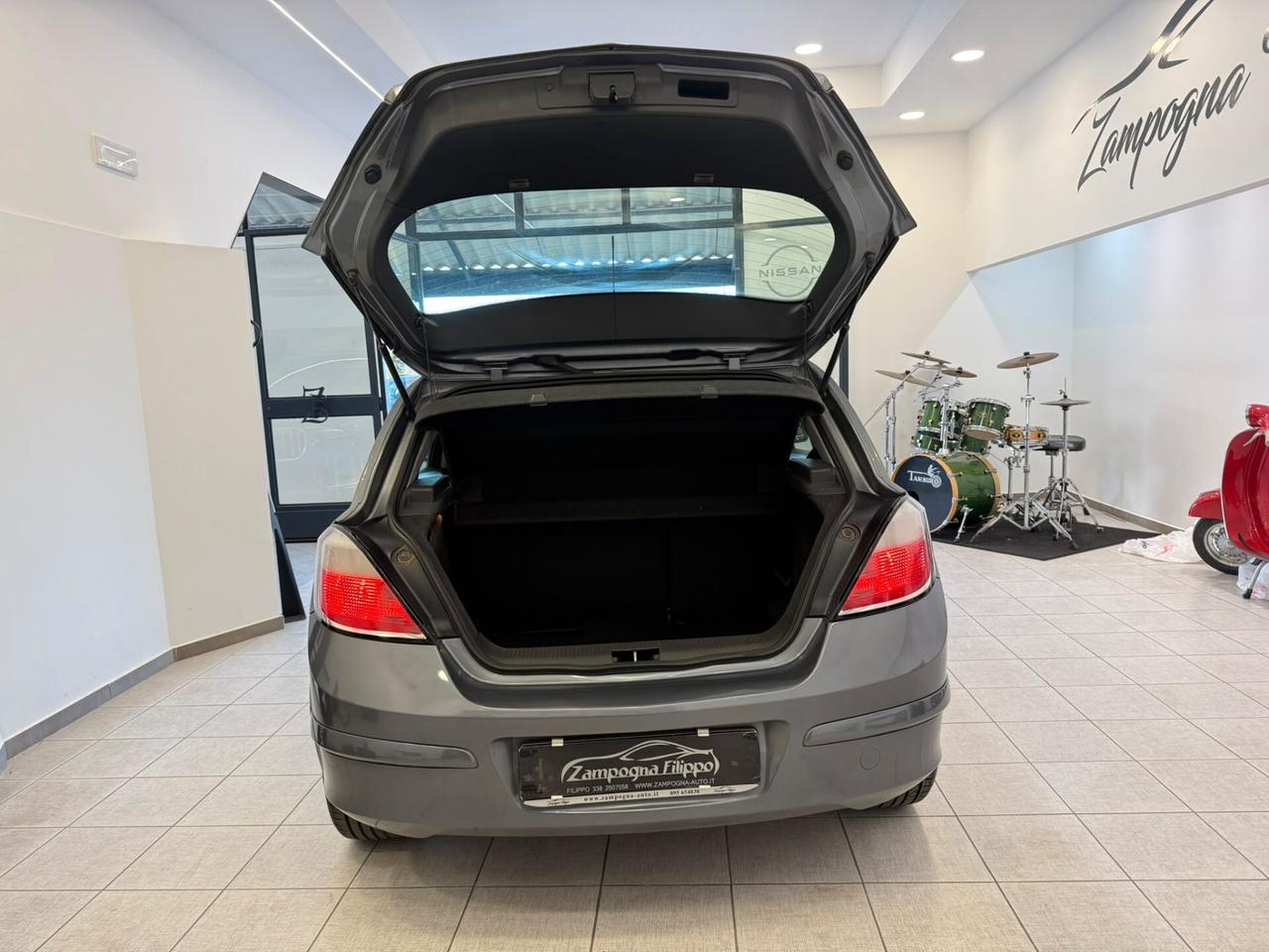 Opel Astra 1.9 CDTI 120CV 5 porte Cosmo