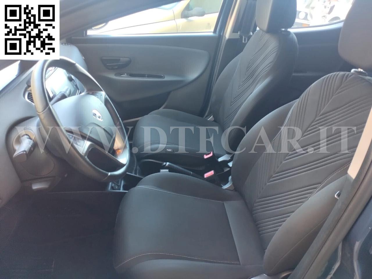 Lancia Ypsilon 1.0 FireFly 5 porte S&S Hybrid Ecochic Gold