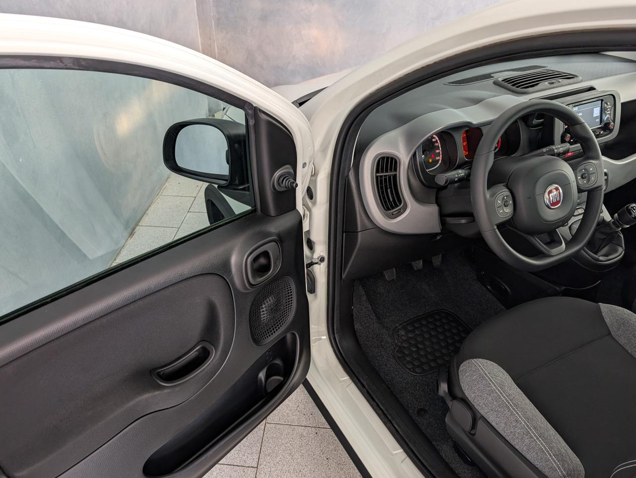 Fiat Panda 1.0 Hybrid 70cv