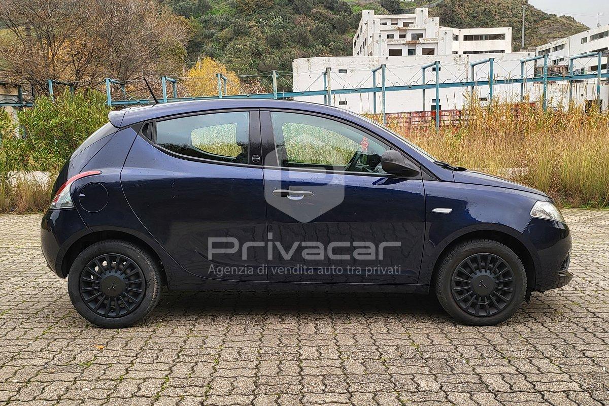 LANCIA Ypsilon 1.0 FireFly 5 porte S&S Hybrid Ecochic Gold