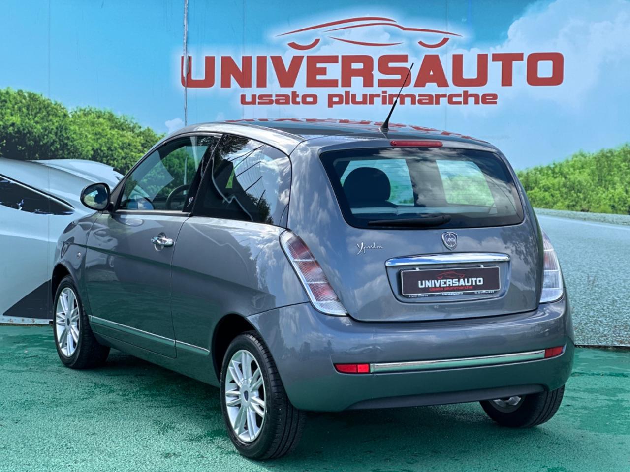 Lancia Ypsilon 1.3 MJT 75cv Platinum 2011