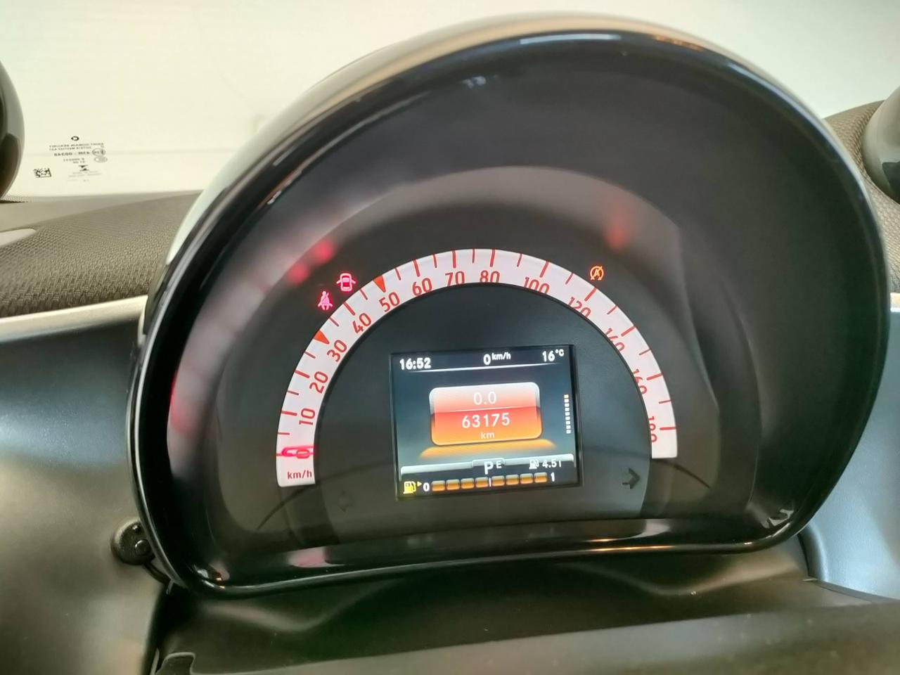 SMART Fortwo III 2015 - Fortwo 1.0 Passion 71cv twinamic