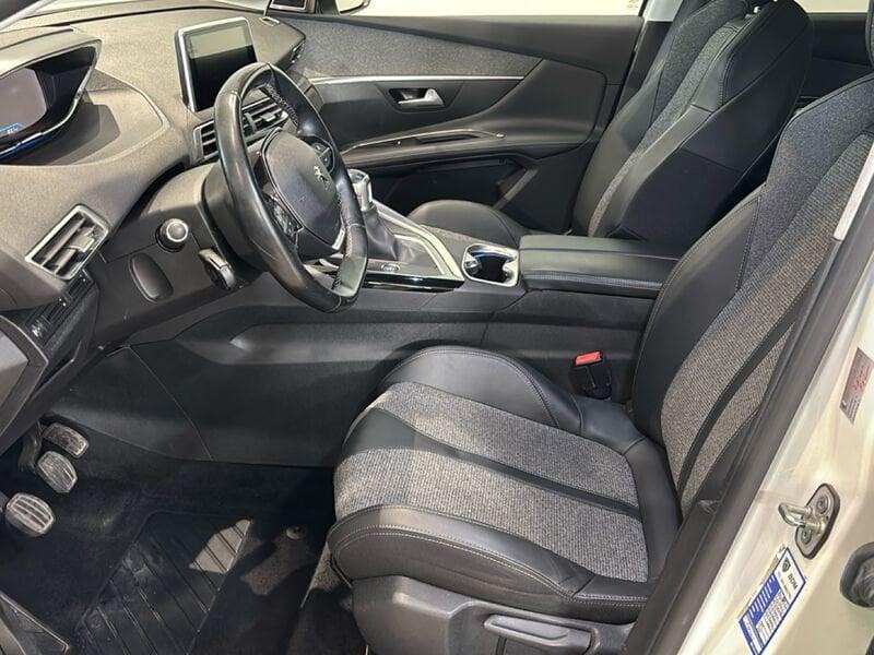 Peugeot 3008 3008 1.5 bluehdi 130cv Cambio Manuale