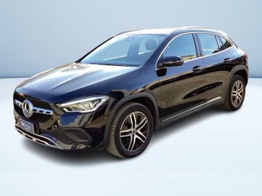 Mercedes-Benz GLA 200 D SPORT PLUS 4MATIC AUTO