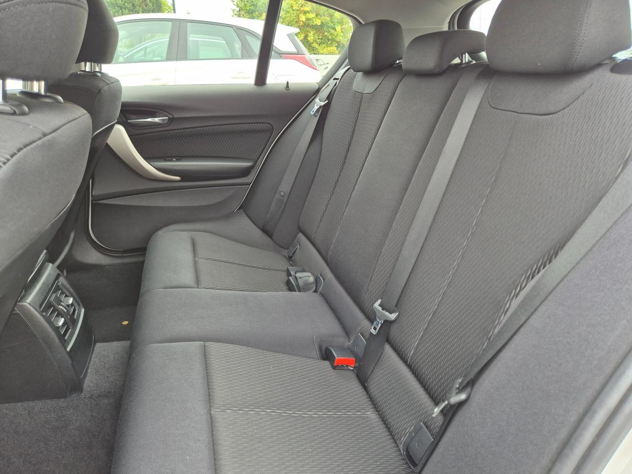 Bmw 114d 5p. Sport 2015