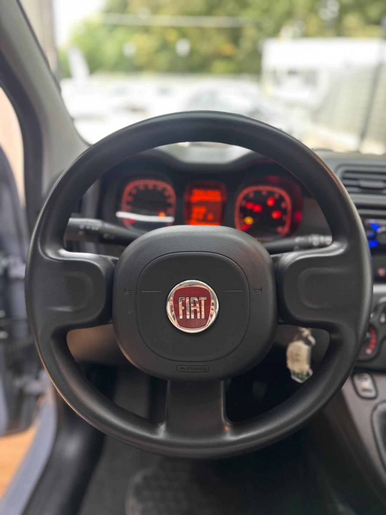 Fiat Panda 1.0 GSE S&S Hybrid Street Van 4 posti