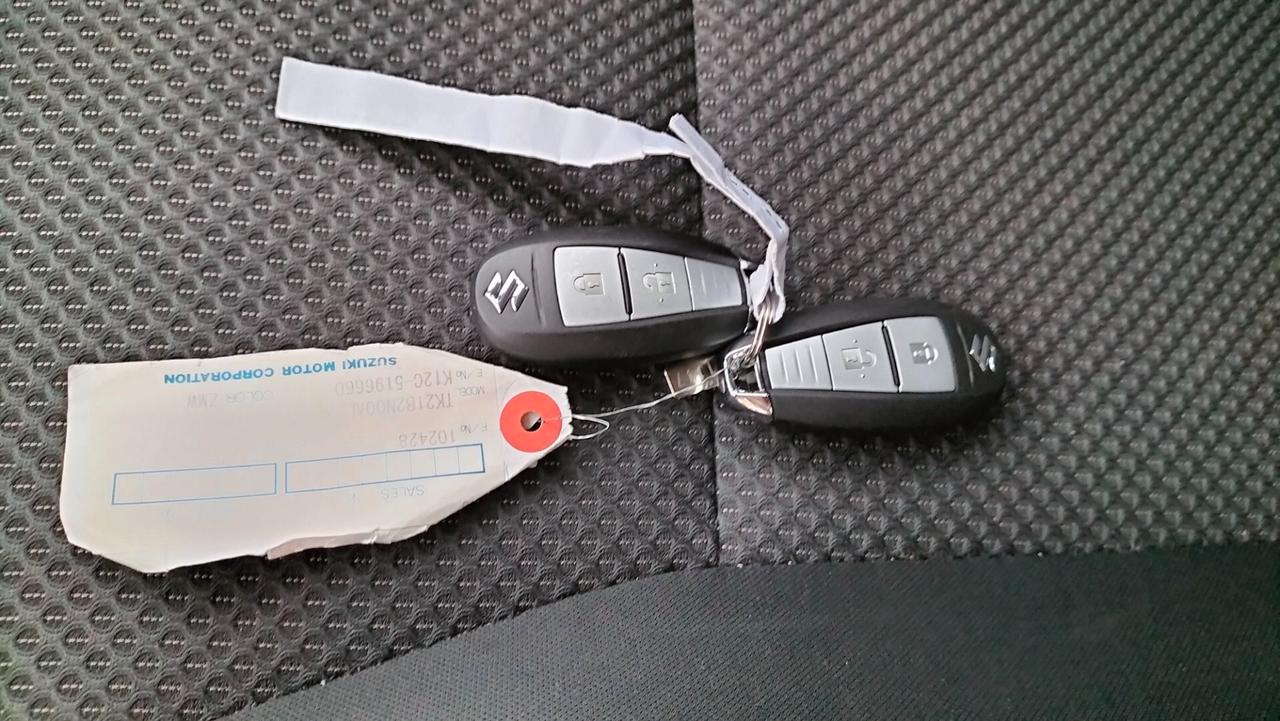 Suzuki Ignis 1.2 Hybrid Top SOLO 3700KM PERMUTE