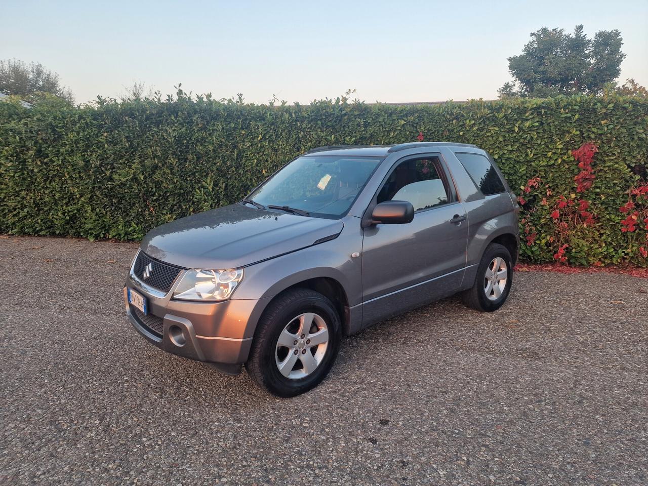 Suzuki Grand Vitara 1.6 106cv Benzina