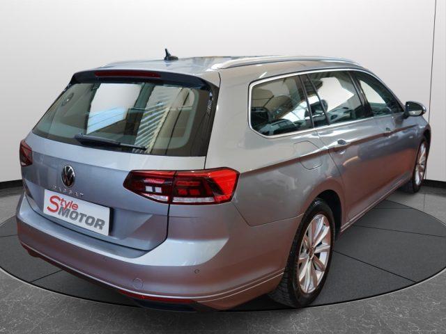 VOLKSWAGEN Passat Variant 2.0 TDI SCR EVO DSG Business