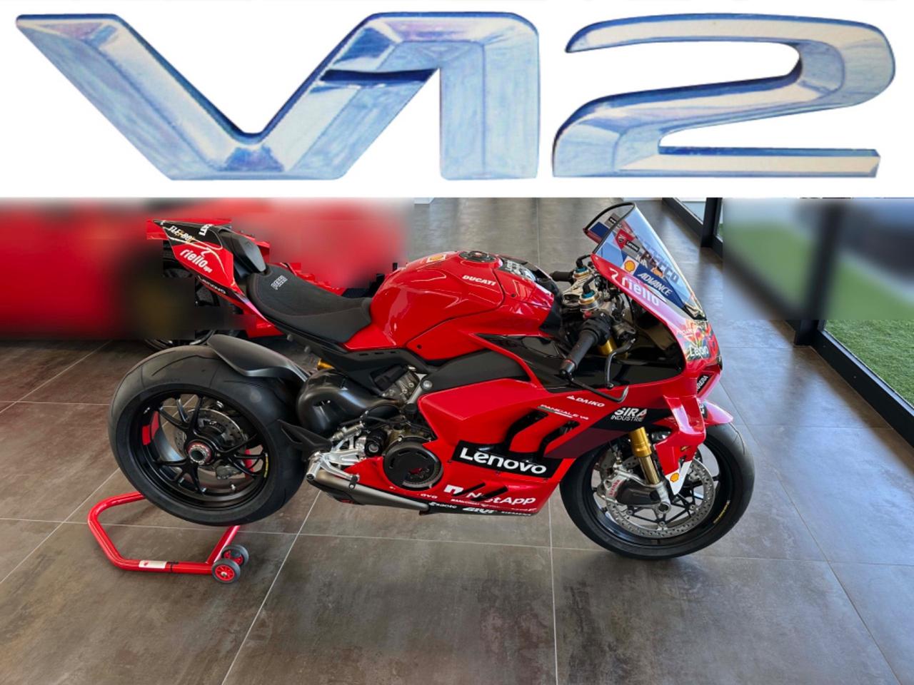 Ducati Panigale V4 BAGNAIA 2022 World Champion Replica - n. 37 di 260