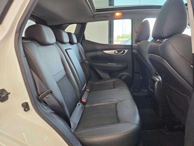 Nissan Qashqai 1.5 dci Tekna 110cv /tetto panoramico/telecamera