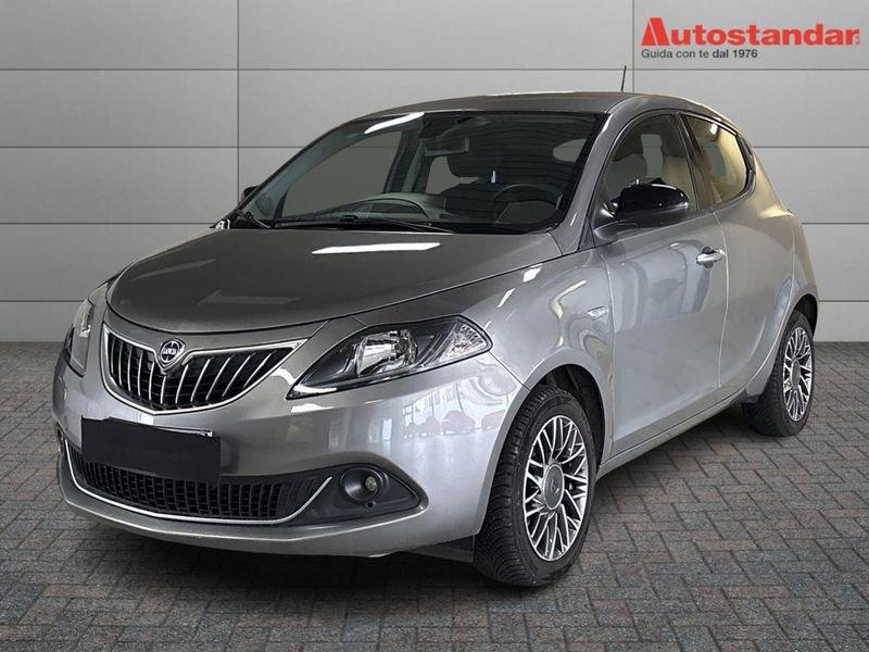 Lancia Ypsilon III 1.0 firefly hybrid Gold s&s 70cv