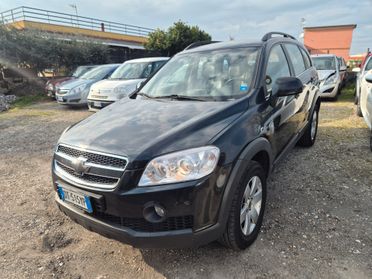 Chevrolet Captiva 2.0 VCDi 2WD 7 POSTI