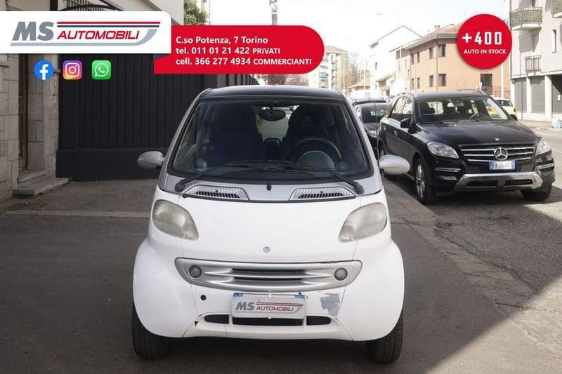 smart city coupé/cabrio smart city coupé/cabrio 600 smart & passion silverstyle 40KW ANNO 2001