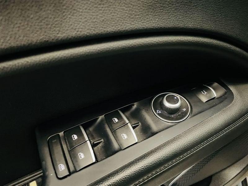 Alfa Romeo Stelvio 2.2 Turbo Diesel 190CV AT8 Q4 Executive