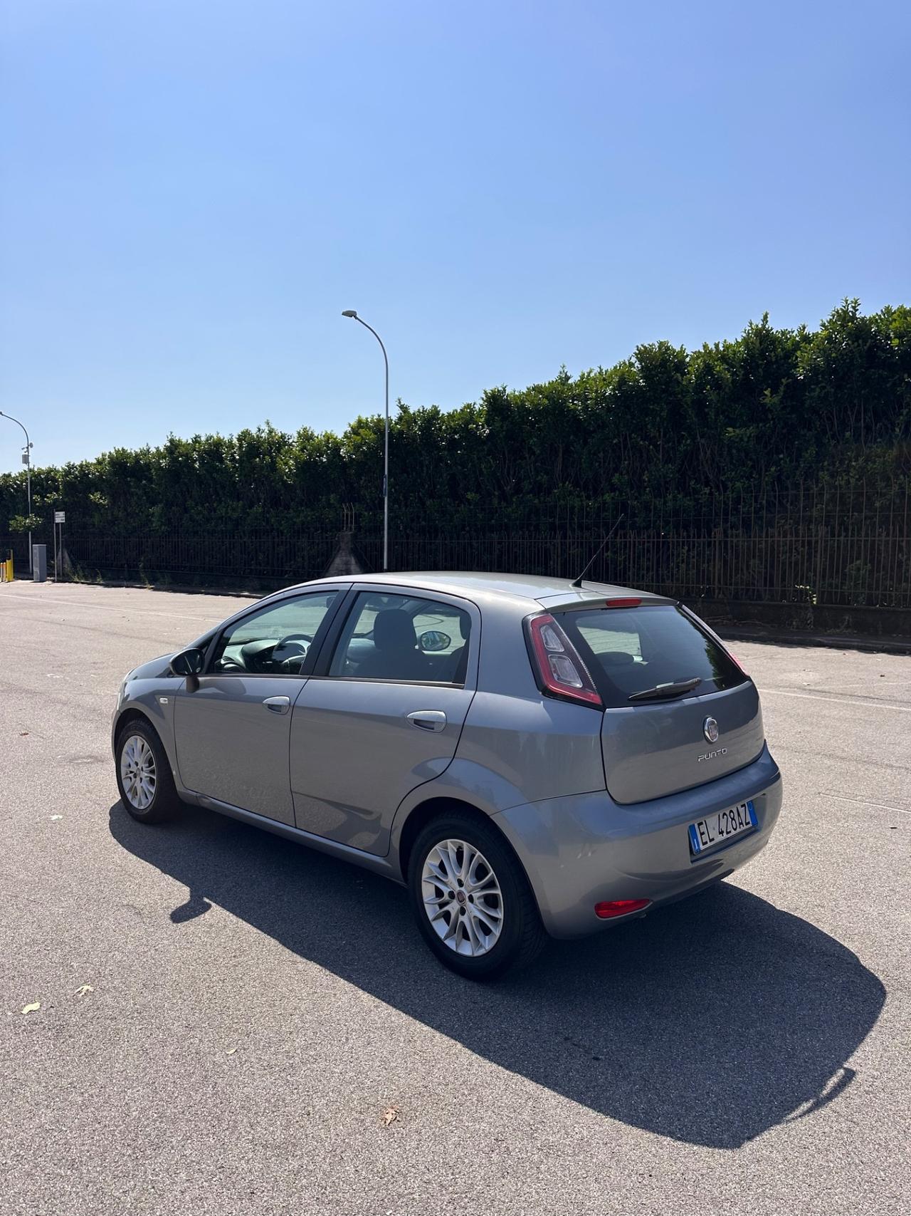 Fiat Grande Punto 1.2 8V 5P Lounge Solo 79.000 Km