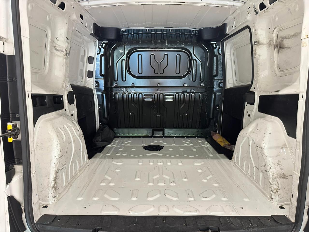 Fiat Doblo 1.3 mjt 90cv KM CERTIFICATI-IVA ESPOSTA-PERMUTE