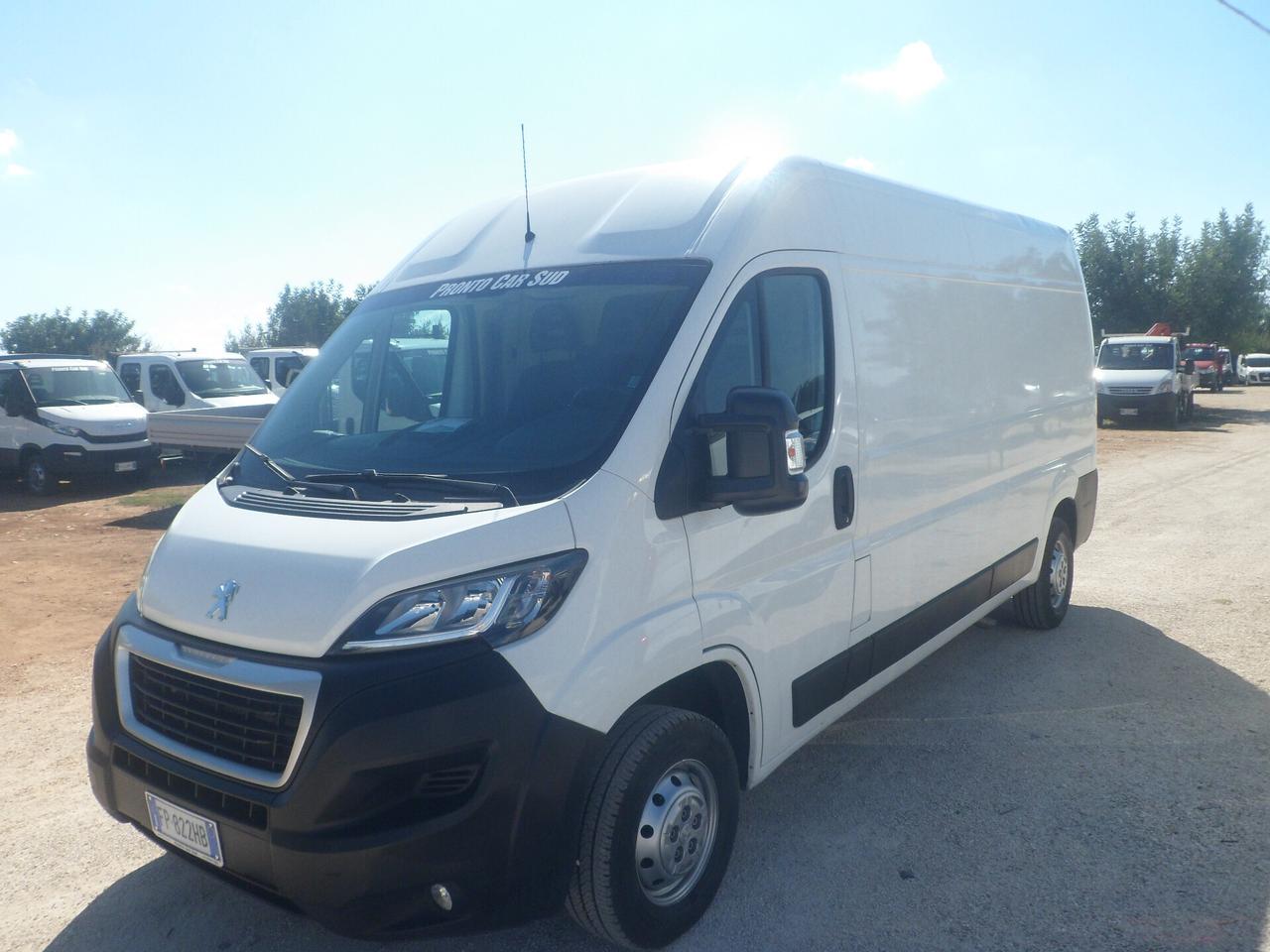 Fiat Ducato furgone lungo