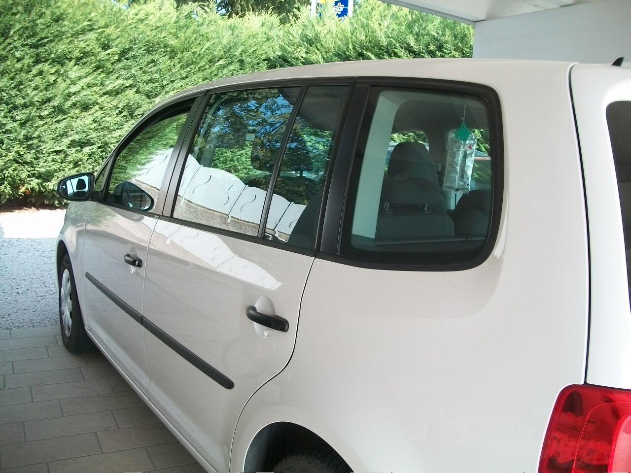Volkswagen Touran 1.6 TDI Comfortline si nuovi patentati cc 1598 km 171240 garanzia un anno