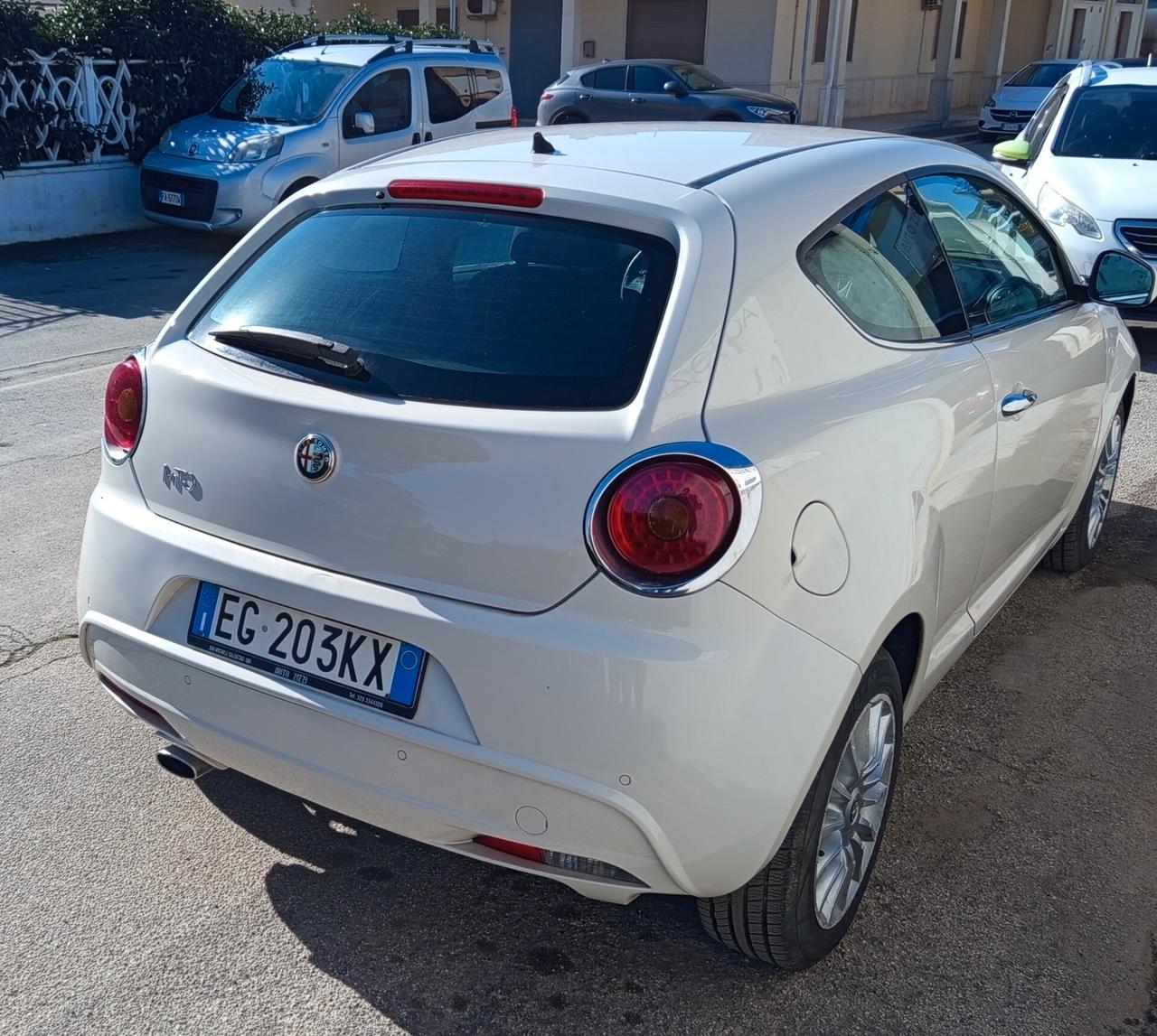 Alfa Romeo MiTo 1.3 JTDm-2 95 CV