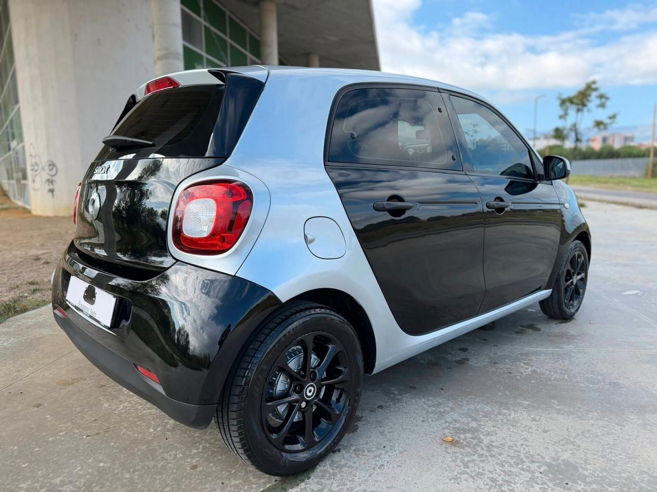 Smart ForFour 70 1.0 Passion