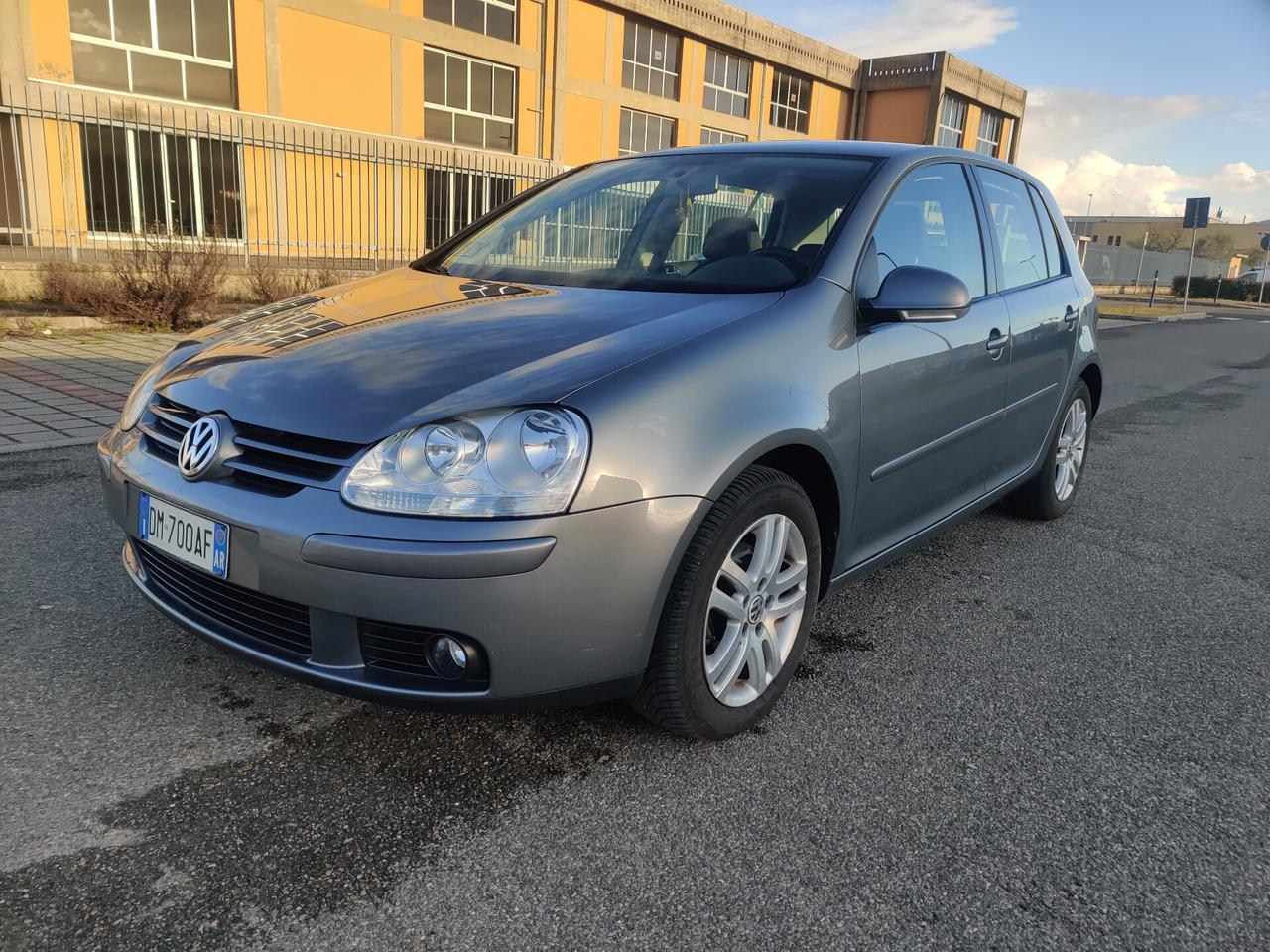 Volkswagen Golf 1.9 TDI DPF 5p. 5m. Comfortline