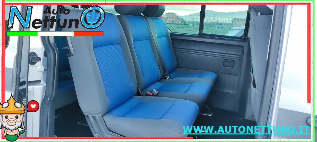 Volkswagen Transporter 2.5 TDI/174CV 9 Posti Passo Lungo con gangio Traino