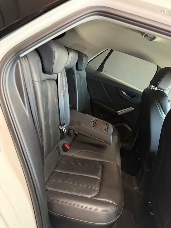 Audi Q2 35 TDI S tronic 150 cv Identity Black 2019