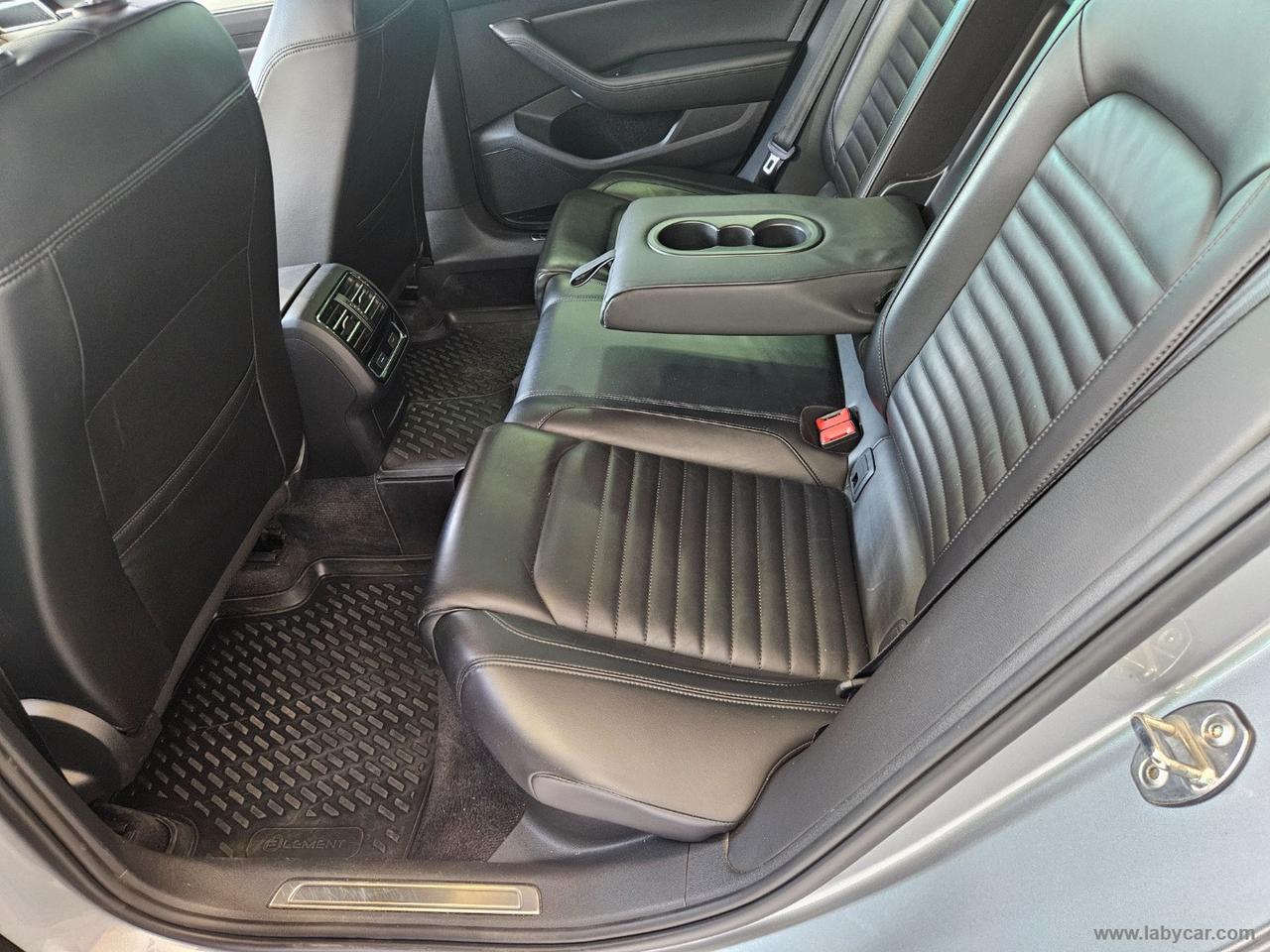 VOLKSWAGEN Passat Var. 2.0 TDI 190 4MOT DSG Exec.