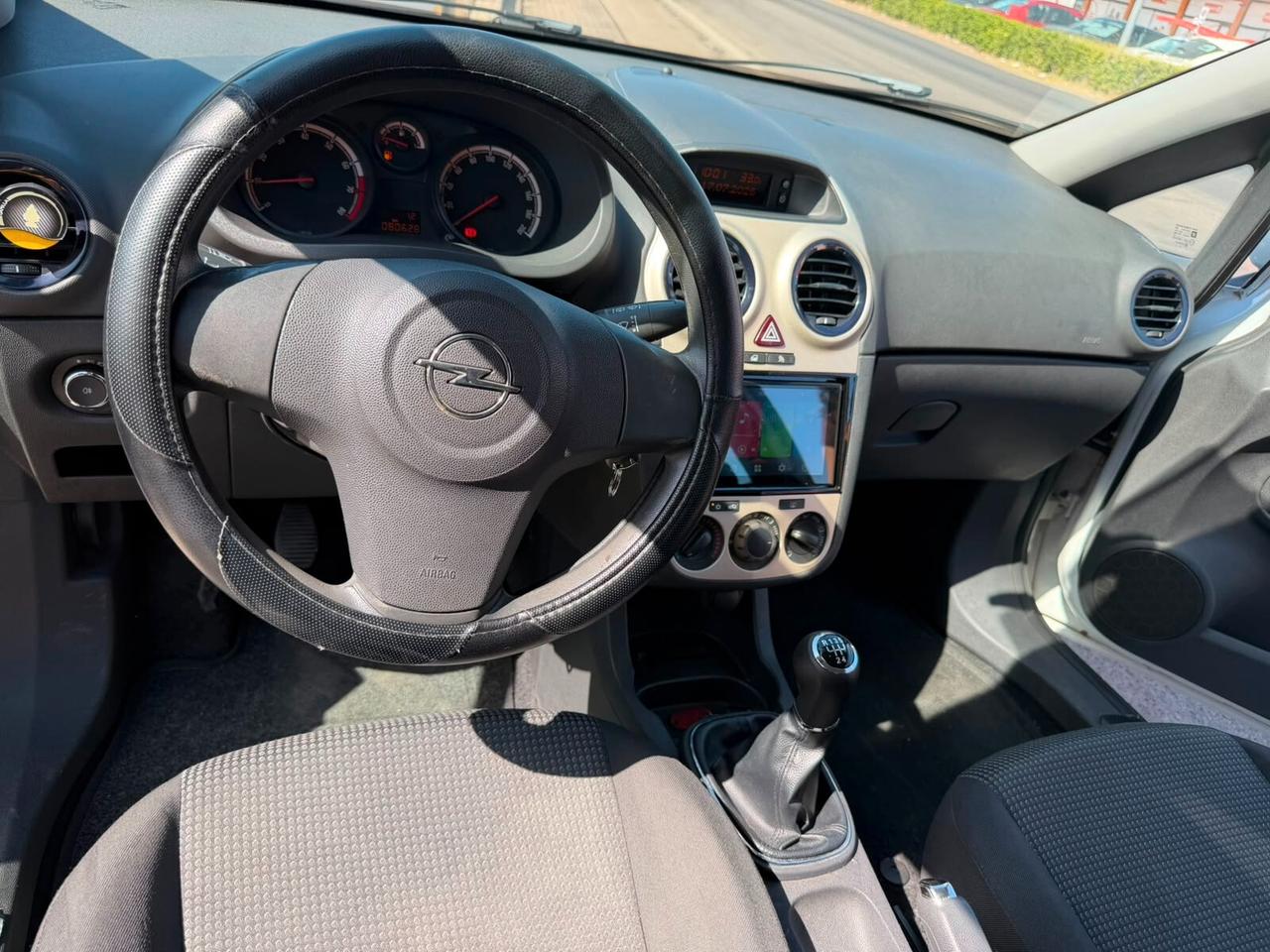 OPEL CORSA - 1.0 BENZ - 2010 - 3 PORTE