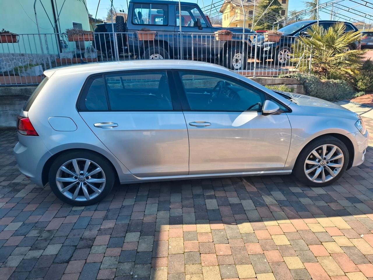 Volkswagen Golf 2.0 TDI 5p. 4MOTION Highline BlueMotion Tech.