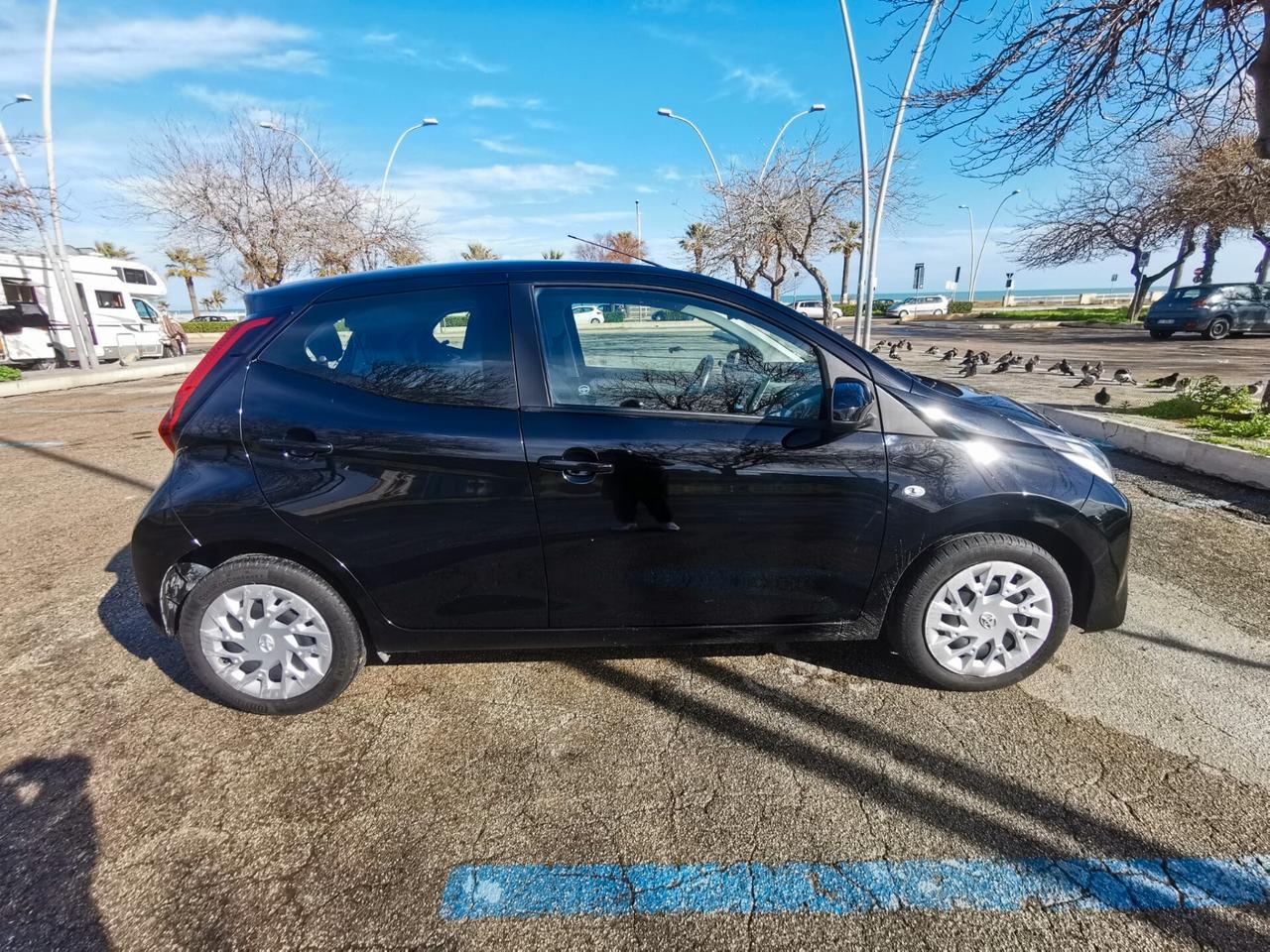 Toyota Aygo Connect 1.0 VVT-i 72 CV 5P. x-cite MMT 2019