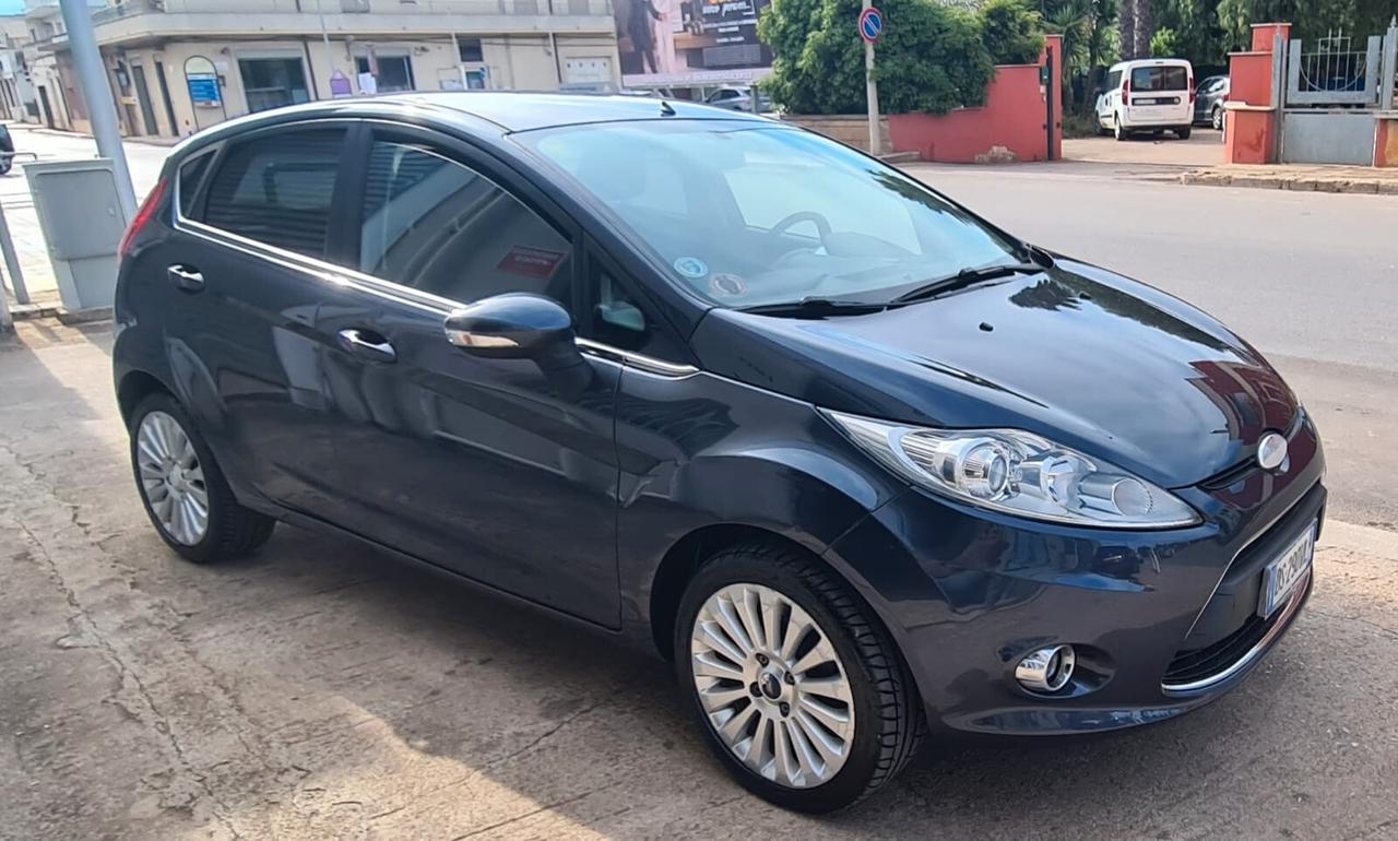 Ford Fiesta 1.4 TDCi 5p. Titanium