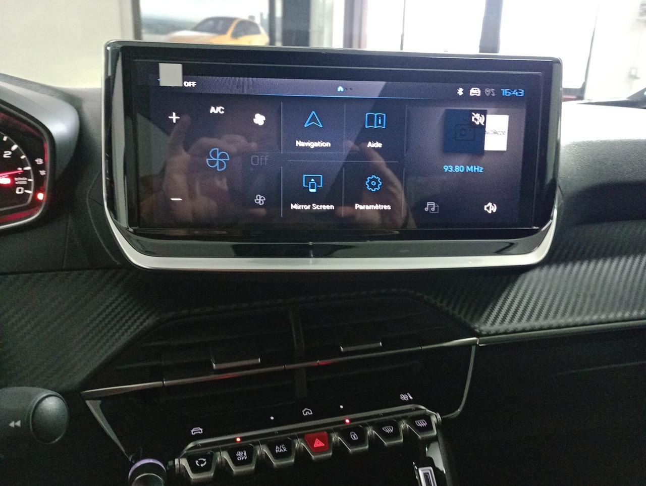 Peugeot 208 Hybrid 110 e-DCS6 Business